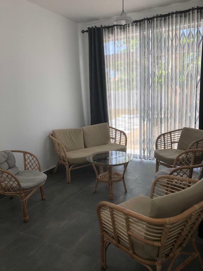 Belle Villa à 3min de la mer Balaclava Extérieur photo